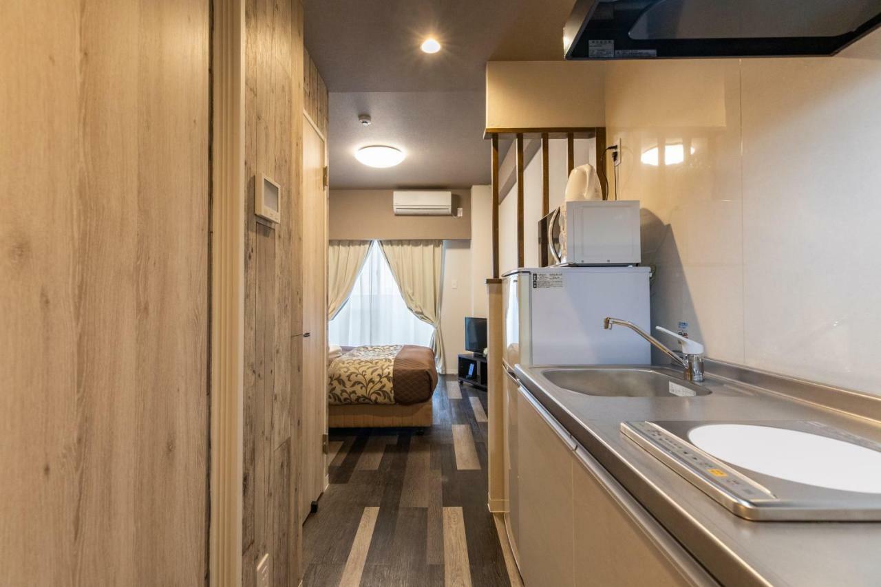 Mr. Kinjo In Mihara Aparthotel Naha Luaran gambar
